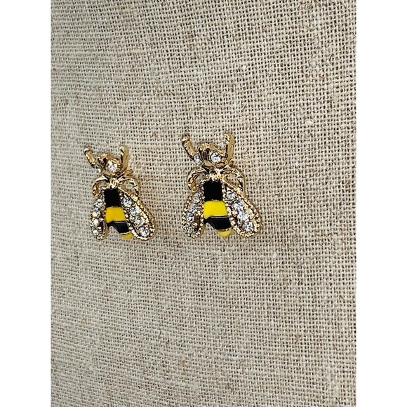 Crystals Bee Stud Earrings - Picture 3 of 5